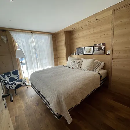 Cosy Fohre Holiday home Saanenmoser