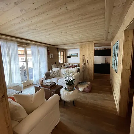 Holiday home Cosy Fohre Saanenmoser